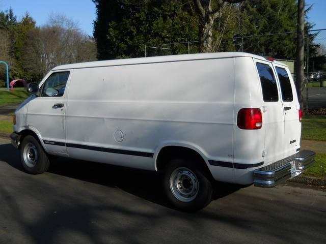 2001 Dodge Ram Van SPEC V