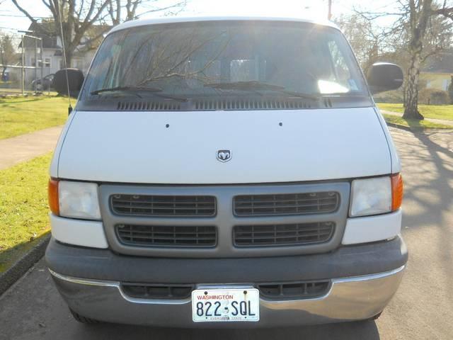 2001 Dodge Ram Van SPEC V
