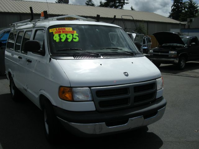 2002 Dodge Ram Van 4X4 Crew Cab Super Duty Lariat