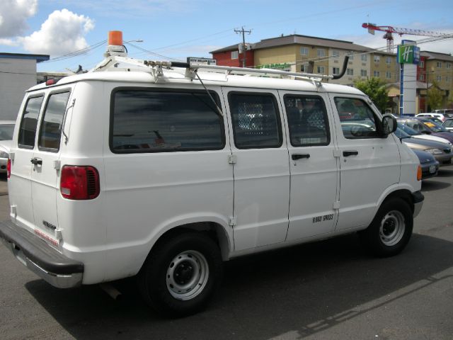 2002 Dodge Ram Van 4X4 Crew Cab Super Duty Lariat