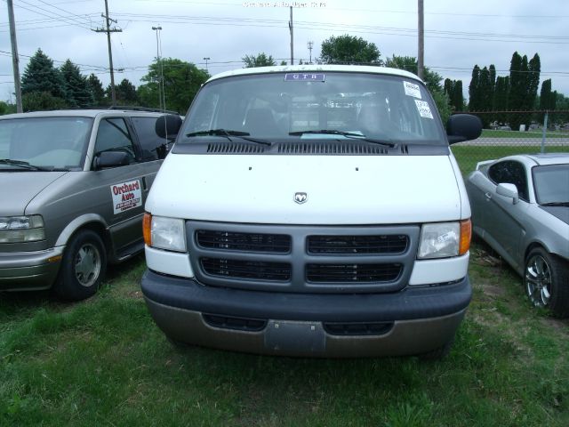 2002 Dodge Ram Van AWD XR - Htd Lthr New Tires