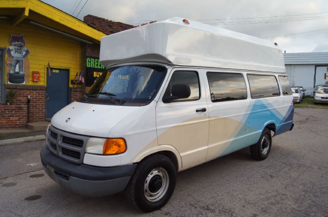 2002 Dodge Ram Van AWD XR - Htd Lthr New Tires