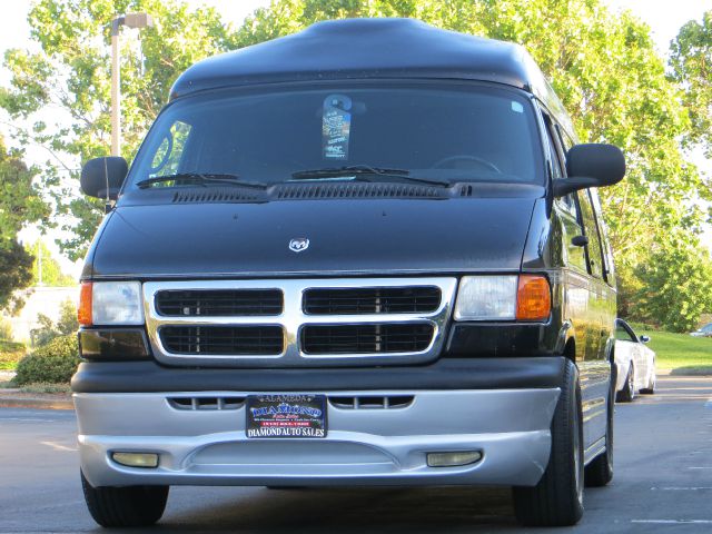 2002 Dodge Ram Van SPEC V