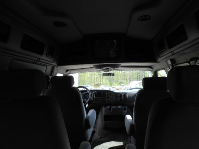 2002 Dodge Ram Van XLT 4x4 Heavy Half