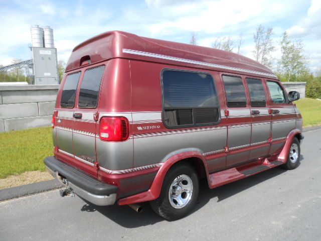 2002 Dodge Ram Van XLT 4x4 Heavy Half