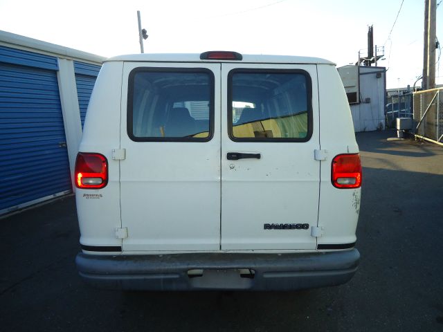 2003 Dodge Ram Van 1500 BASE