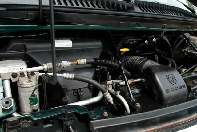 2003 Dodge Ram Van SPEC V