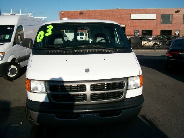 2003 Dodge Ram Van LS 4X4
