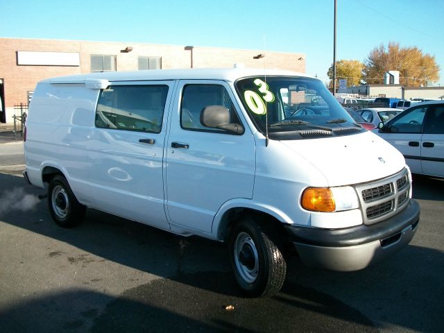 2003 Dodge Ram Van LS 4X4