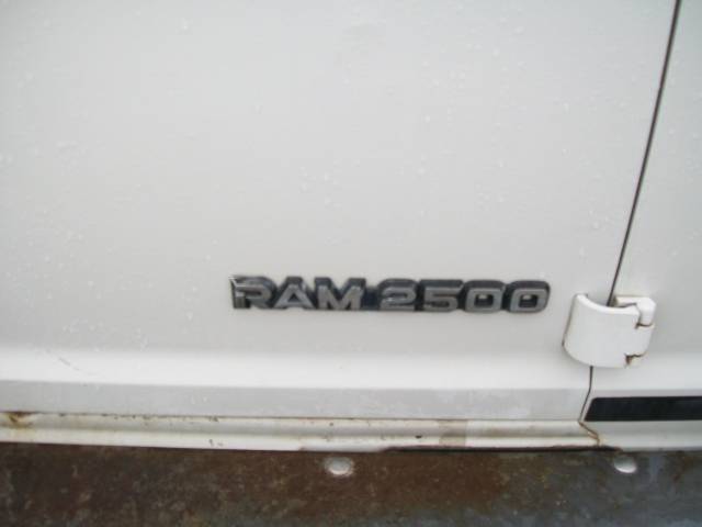 2003 Dodge Ram Van Base