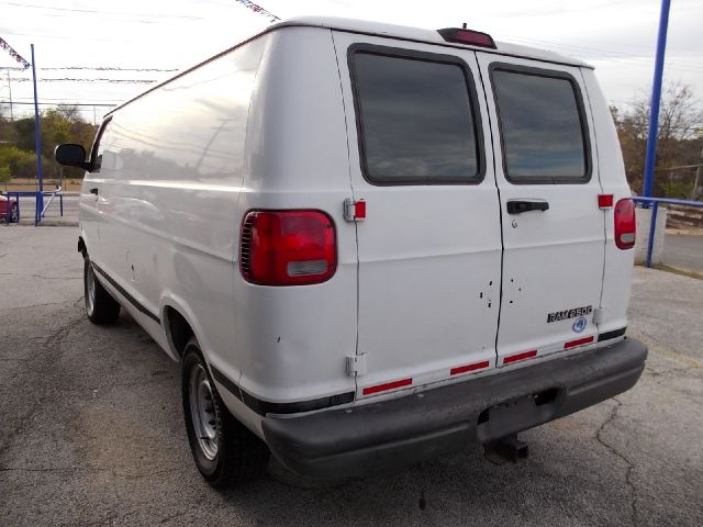 2003 Dodge Ram Van XE 3.5