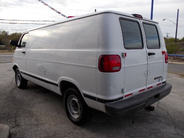 2003 Dodge Ram Van XE 3.5