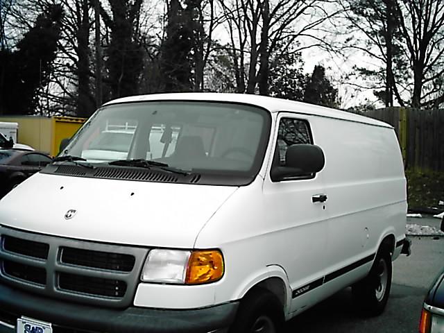 2003 Dodge Ram Van Base