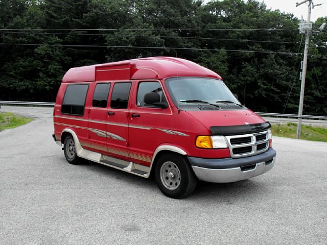 2003 Dodge Ram Van E350btc Luxury 3
