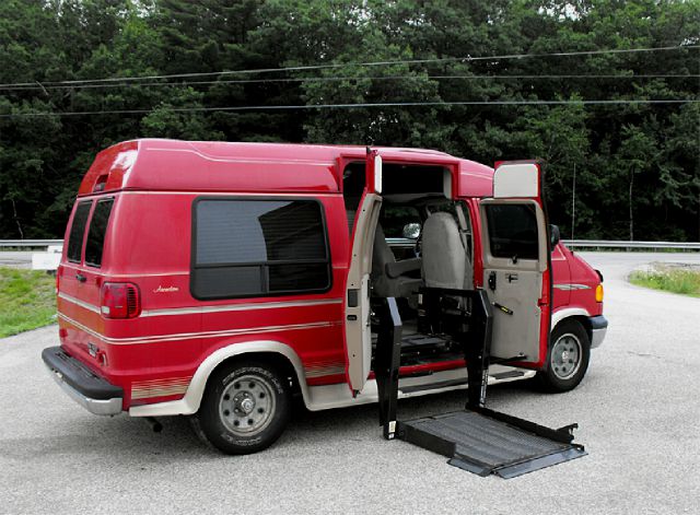 2003 Dodge Ram Van E350btc Luxury 3