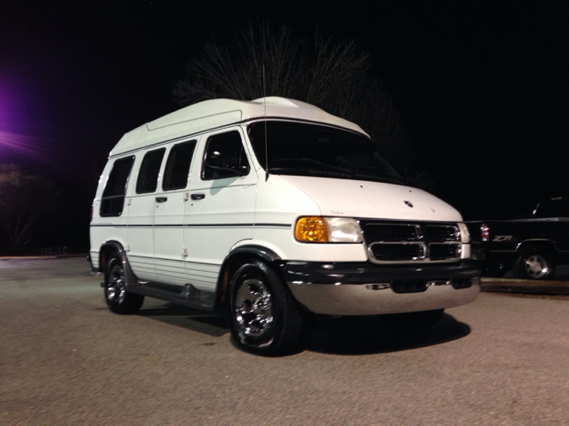 2003 Dodge Ram Van XE 3.5