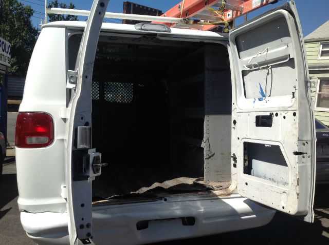 2003 Dodge Ram Van XE 3.5