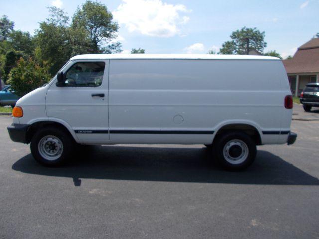 2003 Dodge Ram Van AWD XR - Htd Lthr New Tires