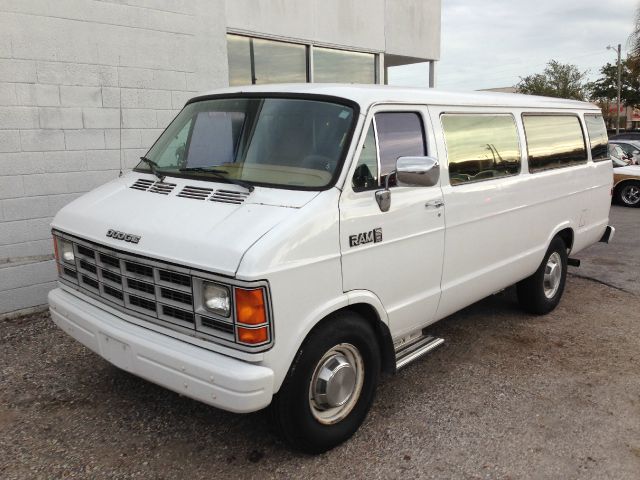 1989 Dodge Ram Wagon Limited Sport Utility 4D