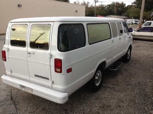 1989 Dodge Ram Wagon Limited Sport Utility 4D