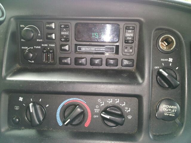 2002 Dodge Ram Wagon Sle2wd