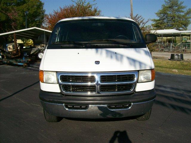 2002 Dodge Ram Wagon Navigation/premium Plus