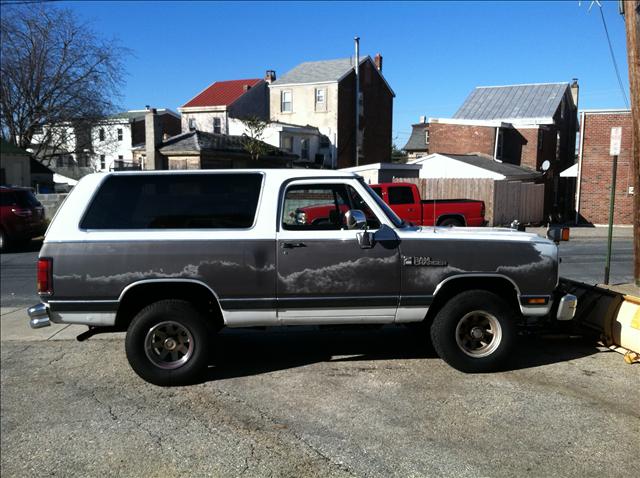 1989 Dodge Ramcharger 2WD Supercab 126