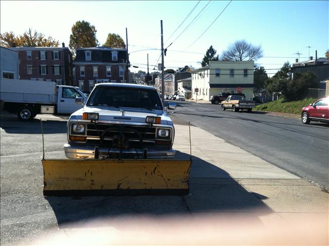 1989 Dodge Ramcharger 2WD Supercab 126
