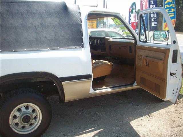 1993 Dodge Ramcharger Base