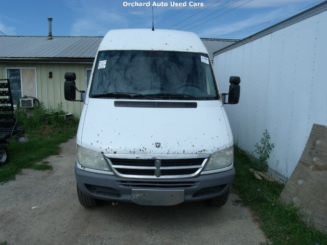 2004 Dodge Sprinter 2500 Ml320 AWD SUV