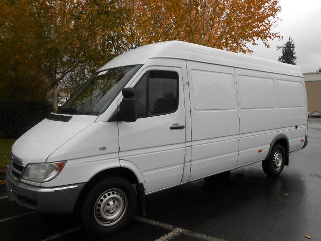 2005 Dodge Sprinter 2500 Unknown
