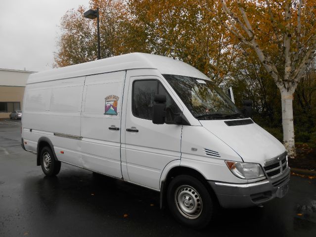 2005 Dodge Sprinter 2500 Unknown