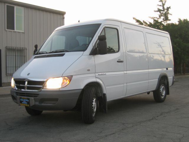 2005 Dodge Sprinter 2500 Ml320 AWD SUV