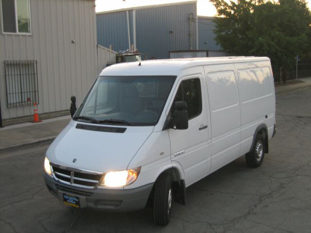 2005 Dodge Sprinter 2500 Ml320 AWD SUV