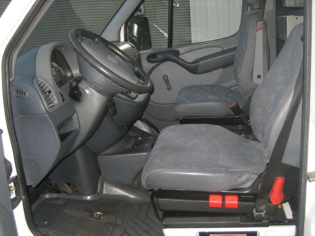 2005 Dodge Sprinter 2500 Ml320 AWD SUV