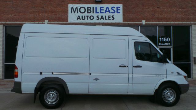 2006 Dodge Sprinter 2500 SLT 5.7 HEMI 4WD Loaded 20 CH