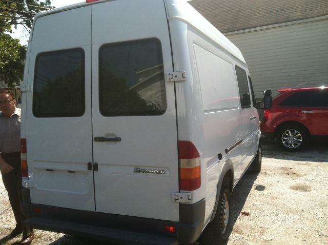 2006 Dodge Sprinter 2500 SLT 5.7 HEMI 4WD Loaded 20 CH