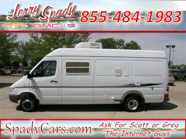 2003 Dodge Sprinter 3500 V8 Package 5