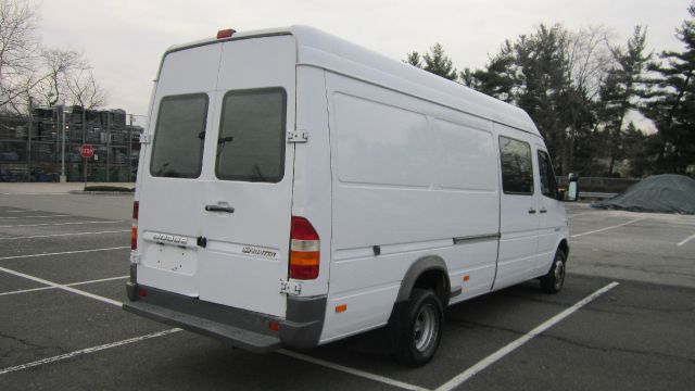 2005 Dodge Sprinter 3500 Limited Sport Utility 4D