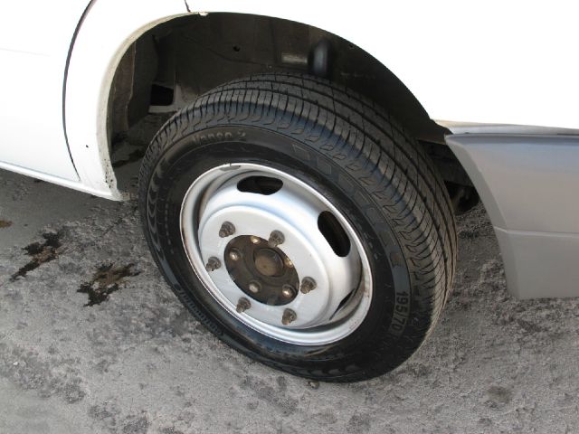 2006 Dodge Sprinter 3500 V8 Package 5