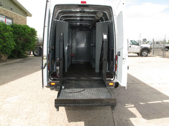 2006 Dodge Sprinter 3500 V8 Package 5