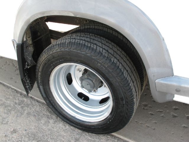 2006 Dodge Sprinter 3500 V8 Package 5