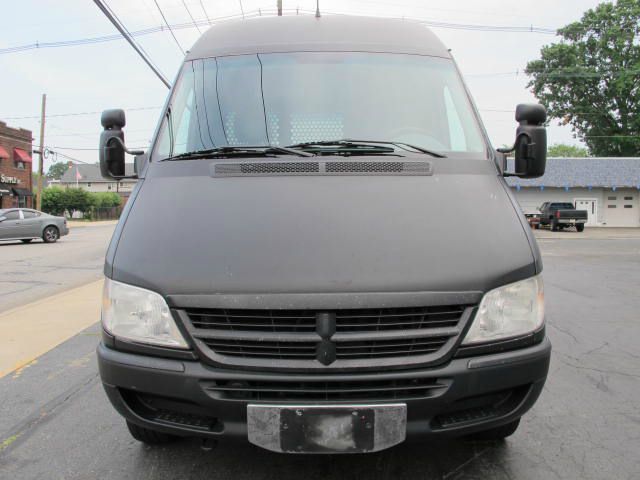 2006 Dodge Sprinter 3500 V8 Package 5