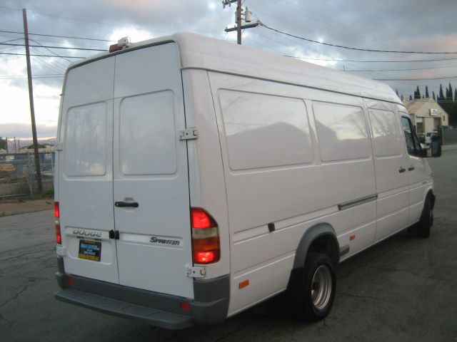 2006 Dodge Sprinter 3500 V8 Package 5
