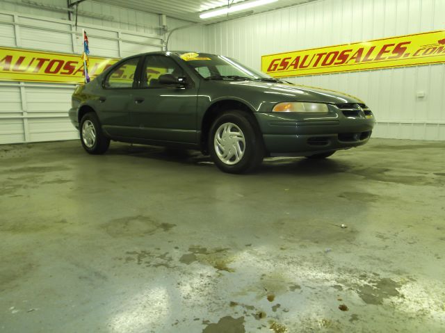 1996 Dodge Stratus Base