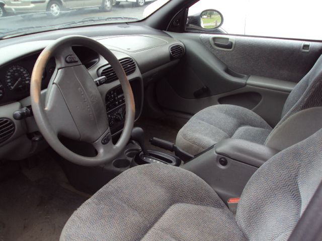 1997 Dodge Stratus Base