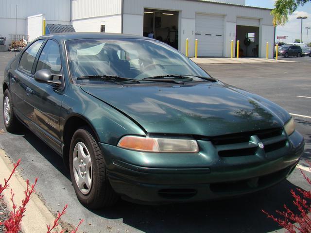 1998 Dodge Stratus Base