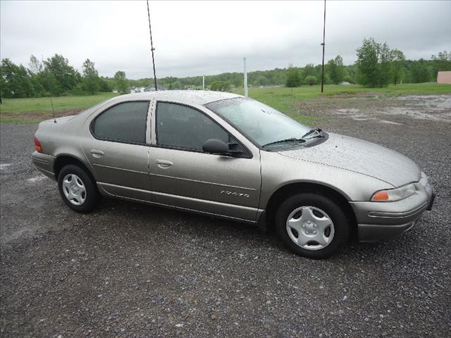 1998 Dodge Stratus Base