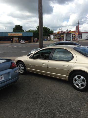 1999 Dodge Stratus LW2