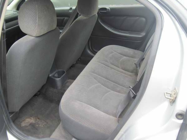 2003 Dodge Stratus Sport -5 Speed-stick-4x4